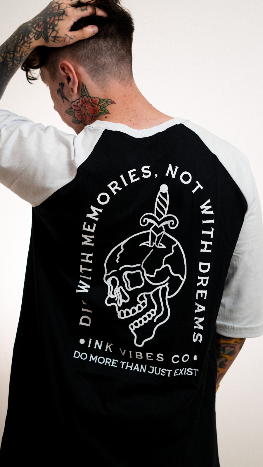 Camiseta Raglan Manga 3/4 Skull